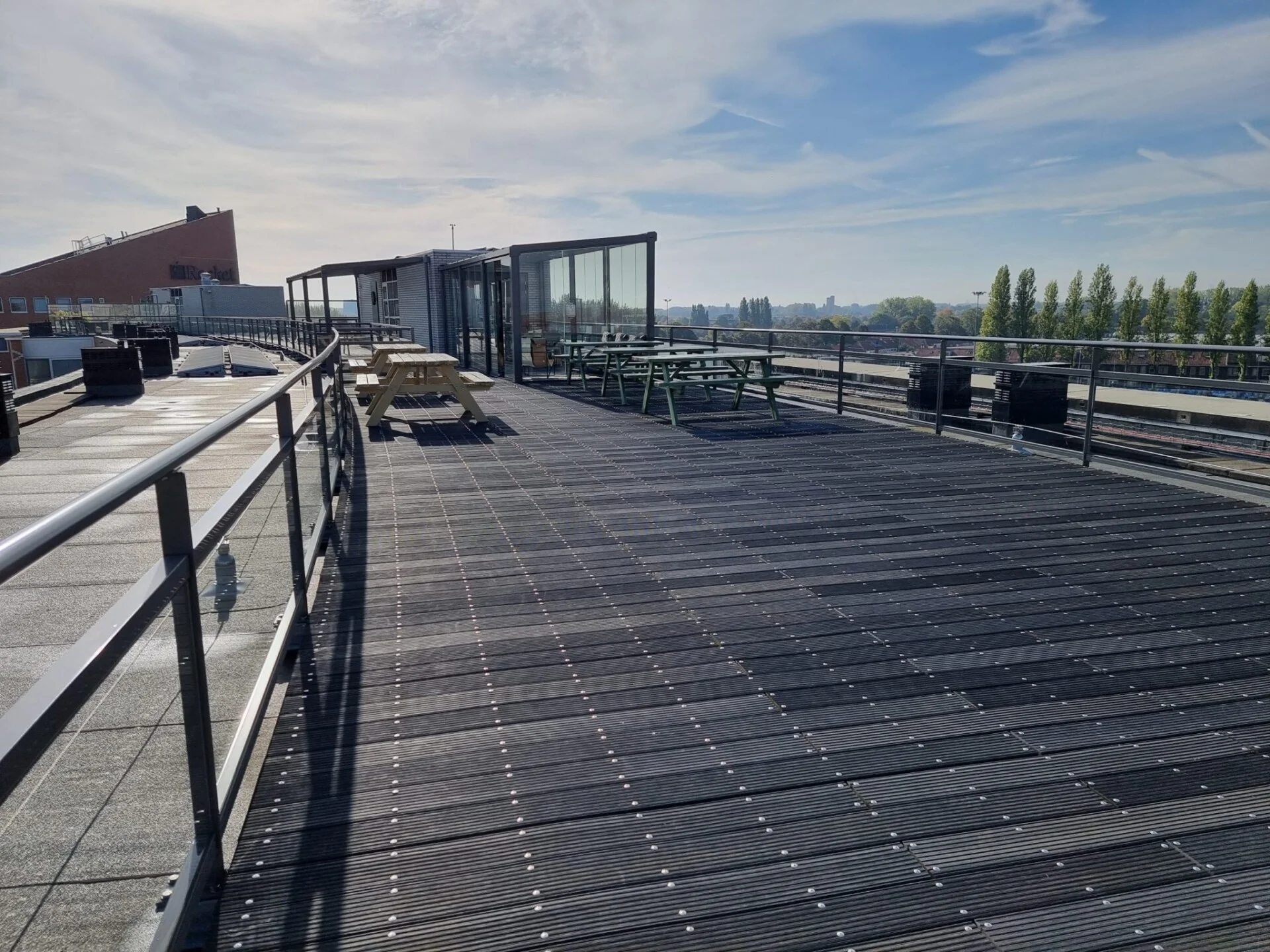 Maasplaza Dordrecht Envirodeck Solid Deck