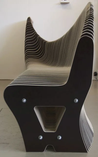 Ruggengraatbank door Daan van Kempen